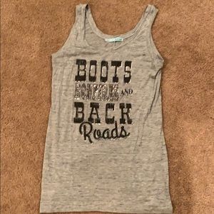 Maurice’s tank top